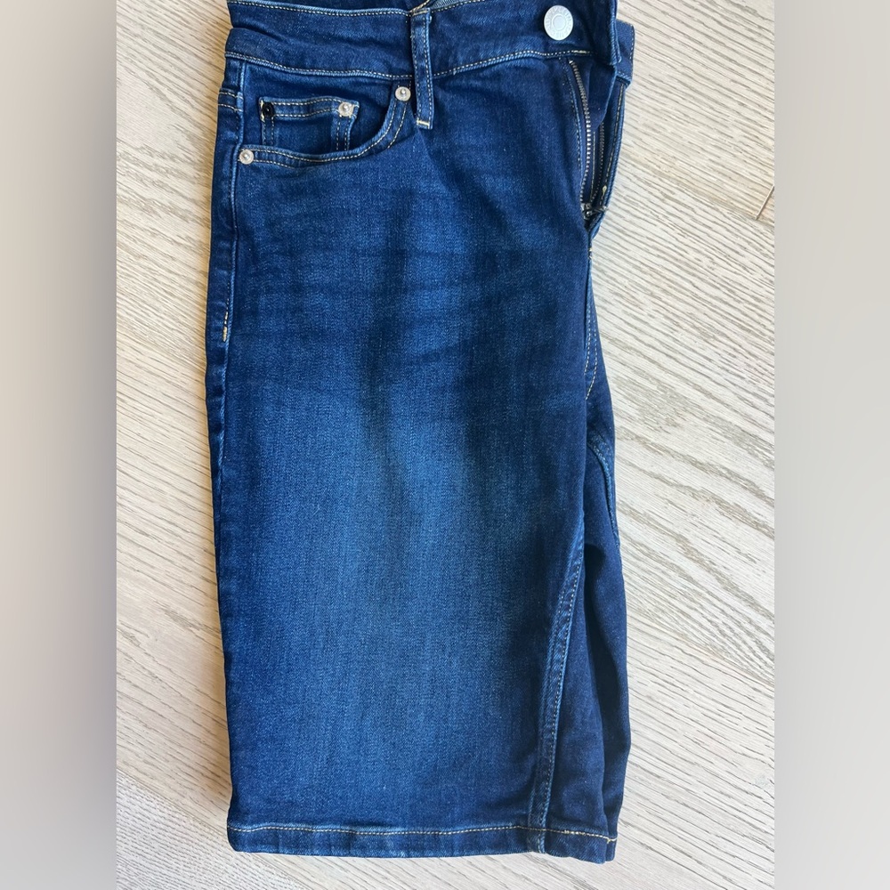 Calvin Klein denim shorts size 8 women